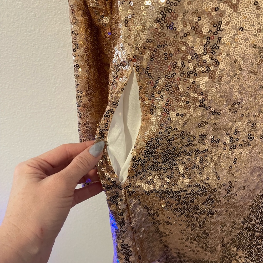 HAODUOYI Shimmering Gold Sequin Top - Picture 4 of 5